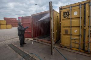 UWT te Born - EHBO voor containers